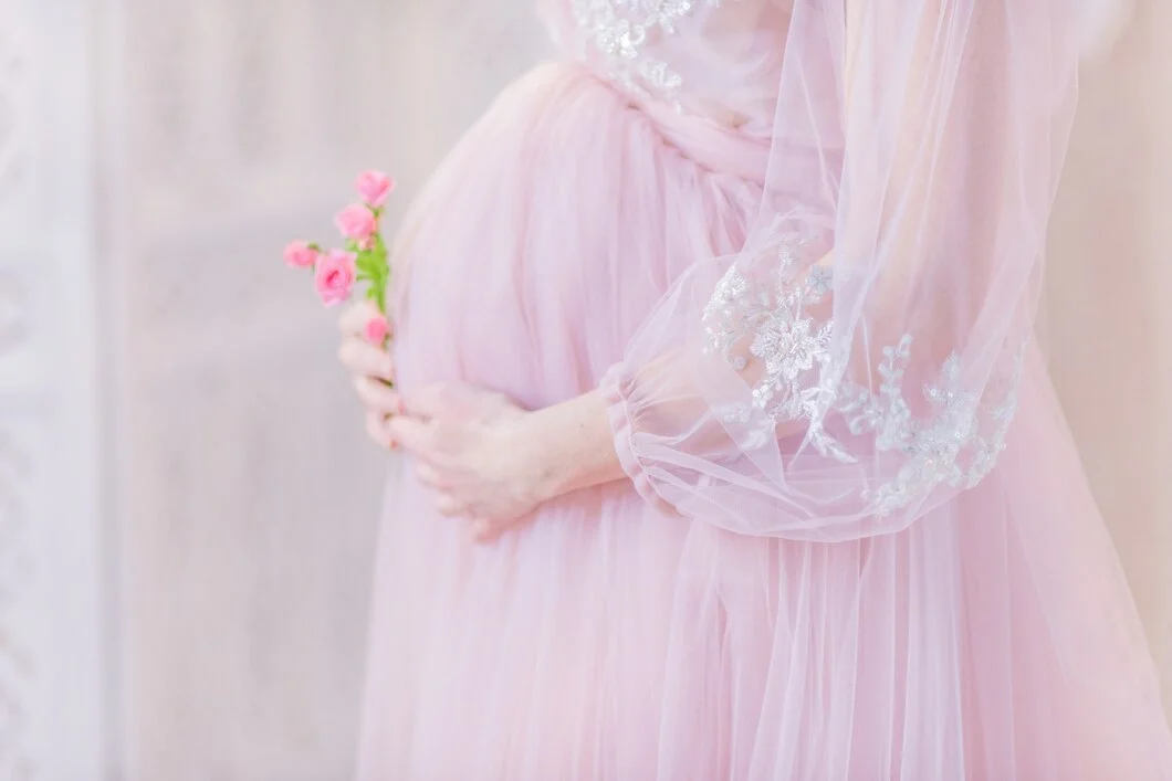 نکات عکاسی بارداری؛ چگونه زیبا و حرفه‌ای عکاسی کنید!